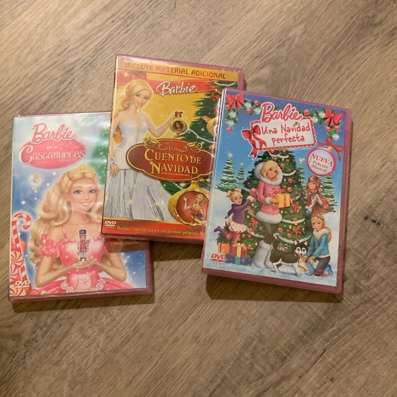 3 New Barbie Movies in SPANISH(Casabueces,Una Navidad Perfecta,Cuento de Navidad - Picture 3 of 3